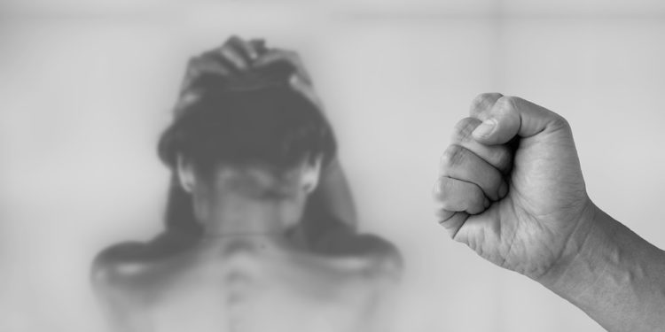 violenza di genere frattaminore