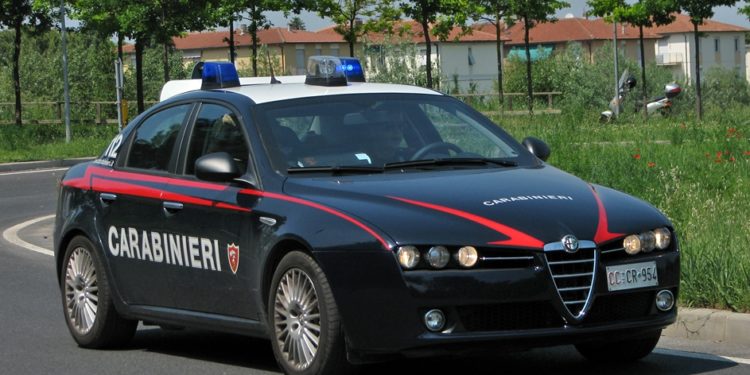 mondragone carabinieri