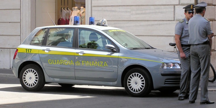 boscotrecase guardia di finanza