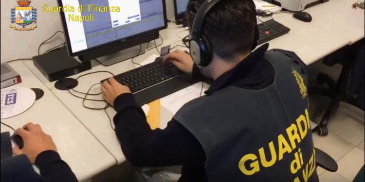 finanza contrabbando narcotraffico