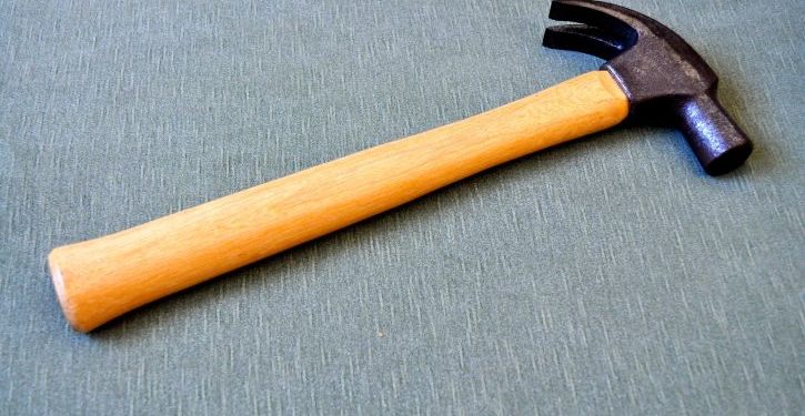 ventottenne martello