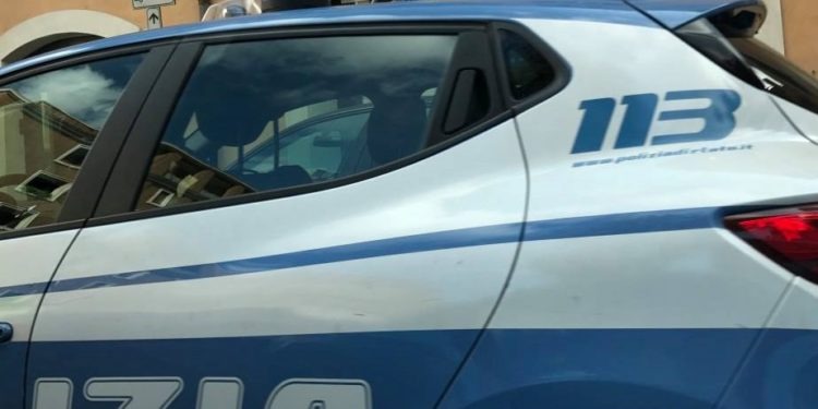 napoli polizia agenti voodoo