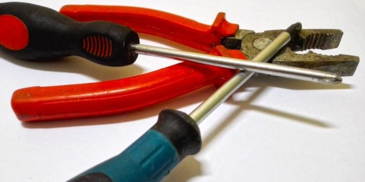 attrezzi atti allo scasso