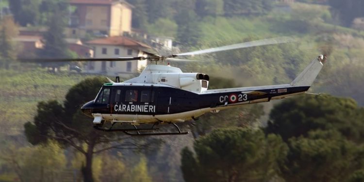 arzano carabinieri elicottero