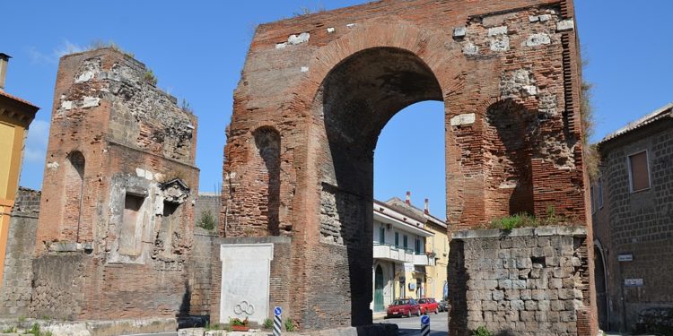 Arco di Adriano