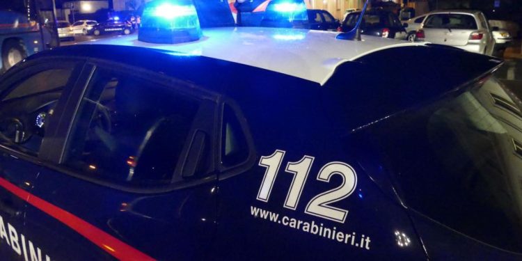 carabinieri area vesuviana vico bagnoli immobili scogliera