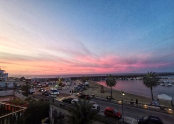 Forio d’Ischia, mascherine obbligatorie all’esterno dei locali nel fine settimana