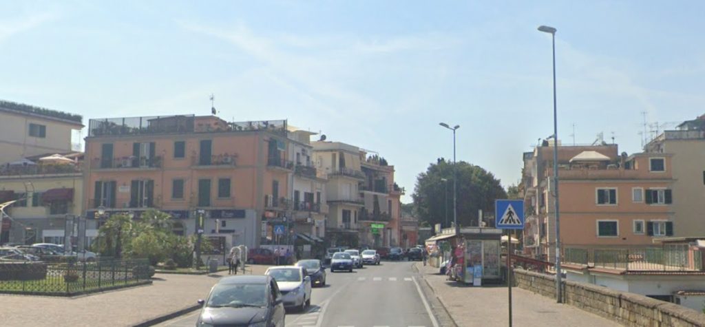 pozzuoli morta moglie incidente stradale