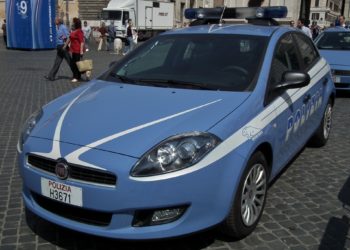 Sversavano illegalmente rifiuti: 2 denunciati nel Casertano