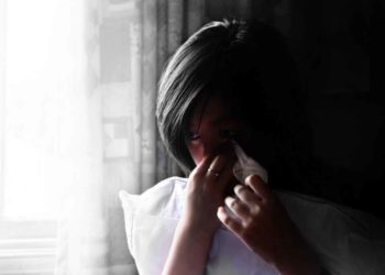 Picchia e minaccia la moglie: arrestato 29enne in Irpinia