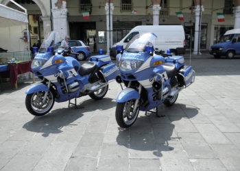 Napoli, tre arresti per spaccio di droga e tentata rapina