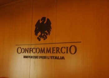 Confcommercio Campania a De Luca: “Nuovo lockdown sarebbe devastante”