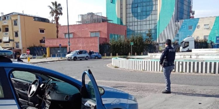 parcheggiatori abusivi