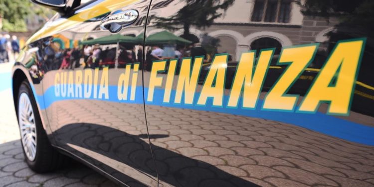 Guardia di finanza Napoli