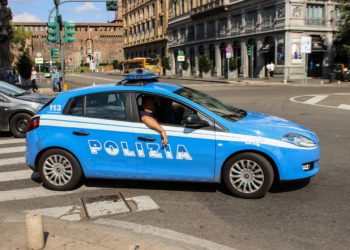 Controlli straordinari anti-Covid nel Napoletano, multati due locali