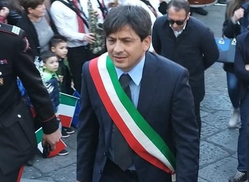 Il sindaco Gino Pellegrino