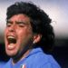È morto Diego Armando Maradona: il calcio perde il suo D10S