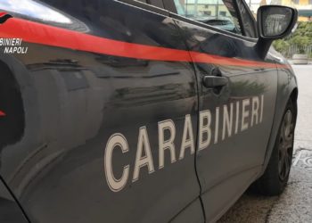 Droga, armi e denaro sporco in casa: 23enne in manette a Napoli (Video)