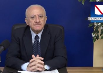 De Luca: “Per le scuole ipotesi concreta di riapertura il 9 gennaio”