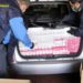 Napoli, lotta al contrabbando di sigarette: 180 chili di “bionde” sequestrate (Video)