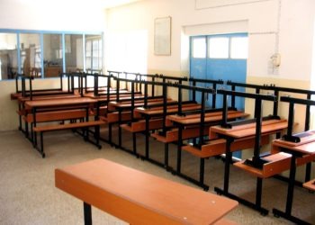 Il Tar Campania respinge il ricorso dei genitori contro l’ordinanza di De Luca sulle scuole