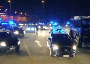 Maxi operazione ai danni del clan Giannelli: 16 arresti tra Napoli, Caserta, Roma e Forlì (Video)