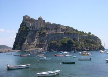 Turismo in ginocchio nel 2020, ma Ischia si conferma esempio virtuoso