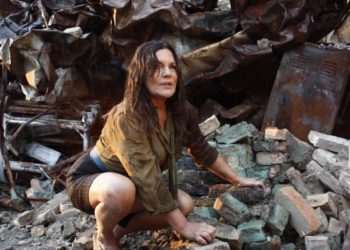 Cristina Donadio in un’immagine del film di Sandro Dionisio “Voce ‘e Sirena”