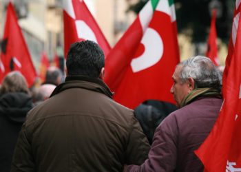 Napoli, secondo Natale in fabbrica per i lavoratori della Whirlpool