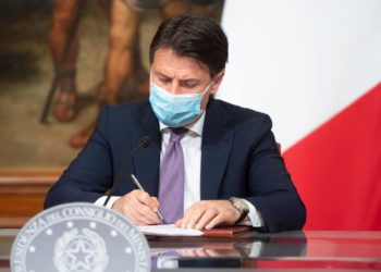 Decreto di Natale: ecco divieti, chiusure e permessi dal 24 dicembre al 6 gennaio