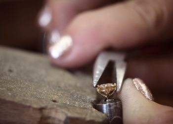 Calo delle vendite nel settore orafo in Campania, Federpreziosi lancia l’allarme