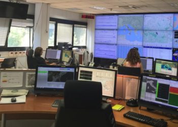 La terra continua a tremare nei Campi Flegrei, avvertita scossa di magnitudo 2.6