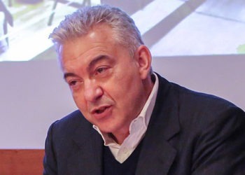 Arcuri risponde a De Luca: “Sa già che domani ci sarà la nuova distribuzione dei vaccini”