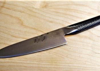 Nola, minaccia i genitori con un coltello per denaro: 33enne arrestato