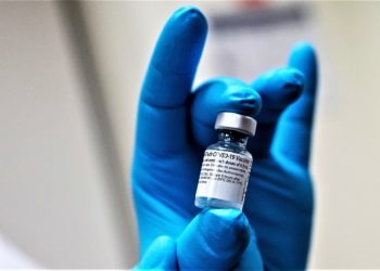 Napoli, oggi primo giorno di vaccino anti Covid per gli studenti di medicina dell’Università “Vanvitelli”