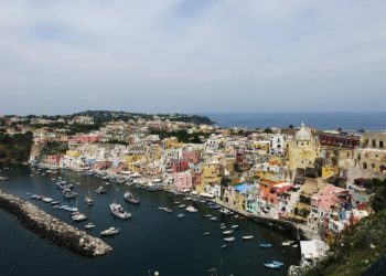 Esclusiva / Procida “Capitale della cultura 2022”, Antonio Lubrano: “L’isola mi ha insegnato l’amore per la libertà”