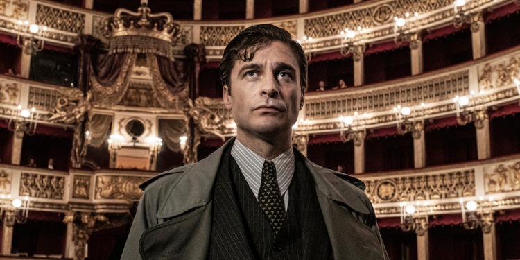 "Il commissario Ricciardi" (foto di scena di Anna Camerlingo)