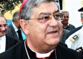 Il cardinale Crescenzio Sepe saluta la diocesi di Napoli dopo 14 anni di mandato