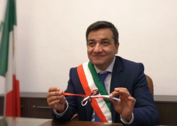 Minacce al sindaco di Pomigliano d’Arco: “Vuol dire che stiamo lavorando bene”