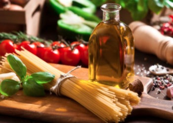 Dimagrire mangiando: gli alimenti brucia grassi utili per la dieta