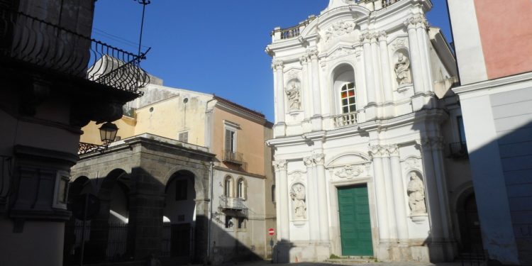 La chiesa di San Domenico ad Aversa (foto di Giuseppe Scuotri)