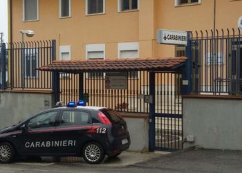 Vendeva false opere letterarie antiche su Internet: 50enne denunciato per truffa nell’Avellinese