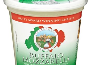 Fake-Mozzarella di Bufala, fenomeno frodi in aumento: un caso su tre avviene sui social