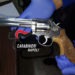 Grumo Nevano, sequestrata una pistola nascosta in un garage condominiale