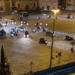 Napoli, rodeo di scooter in piazza Mercato dopo la mezzanotte