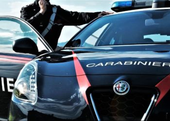 Piano di Sorrento, rapina alla biglietteria Eav: a dare l’allarme un carabiniere dal balcone di casa