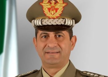 Draghi rimuove Domenico Arcuri: nuovo commissario per l’emergenza Covid è il generale Figliuolo