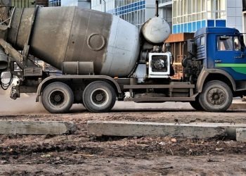 Ottaviano, gestione illecita di rifiuti: sequestrata ditta di betonaggio