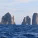 Faraglioni di Capri danneggiati per pesca di frodo dei datteri di mare. Dodici persone arrestate (Video)