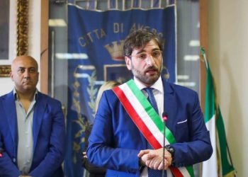 Aversa, utenze idriche intestate a defunti: task force per normalizzare canoni e tributi